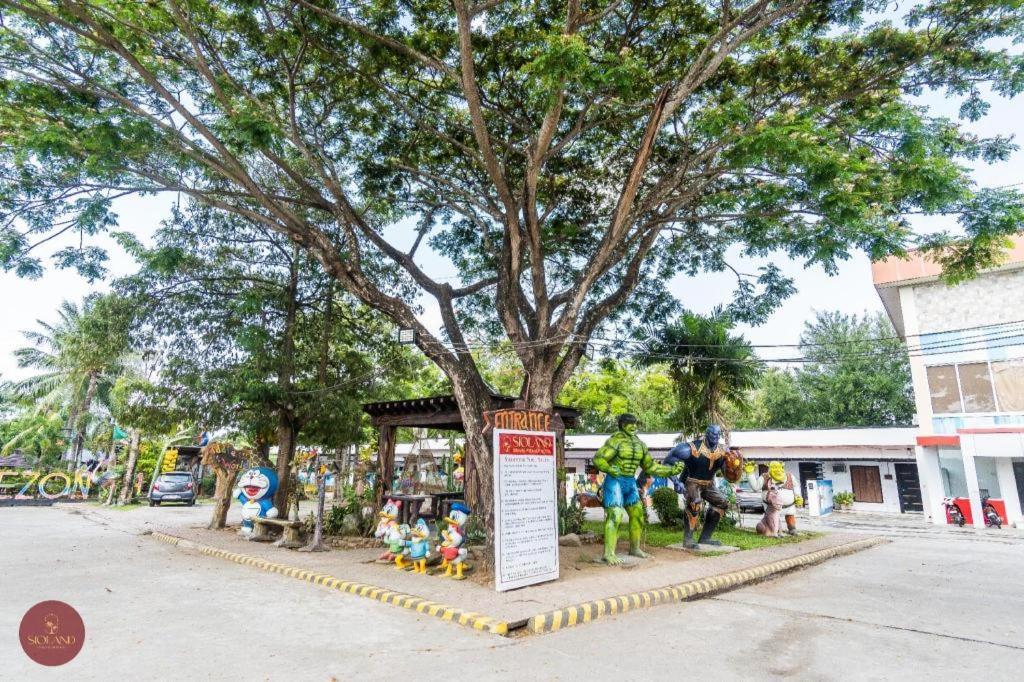 Quezon Premier Hotel - Candelaria Candelaria  Zewnętrze zdjęcie