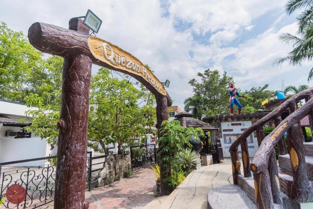 Quezon Premier Hotel - Candelaria Candelaria  Zewnętrze zdjęcie