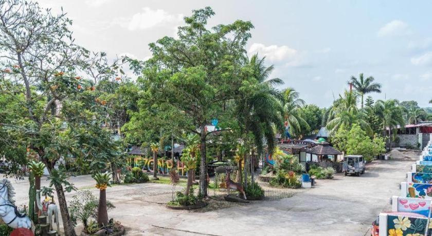 Quezon Premier Hotel - Candelaria Candelaria  Zewnętrze zdjęcie